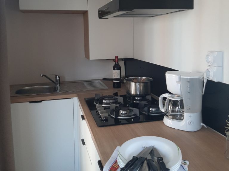 Location mobil-home climatisé au Pradet près Hyères dans le Var-3